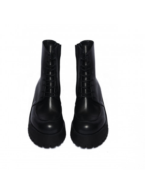 Ботинки cо жгутом матовые Ботинки cо жгутом матовые