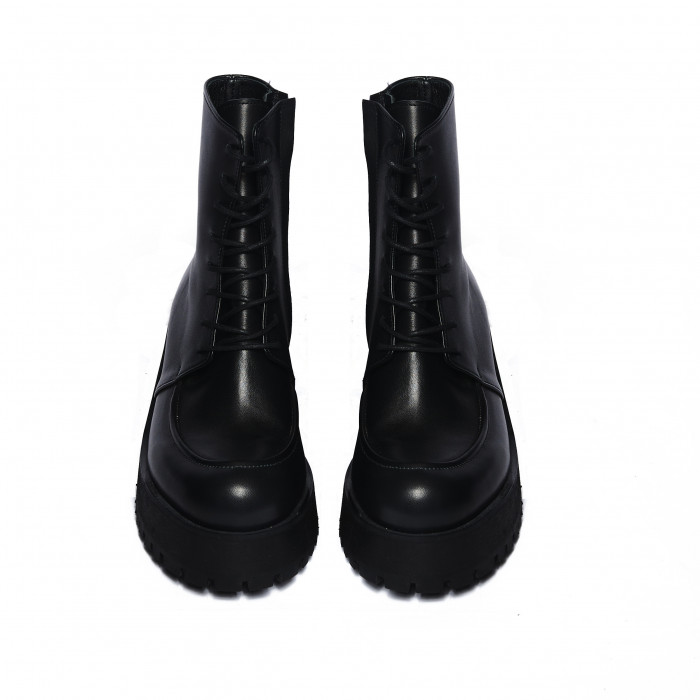 Ботинки cо жгутом матовые Ботинки cо жгутом матовые