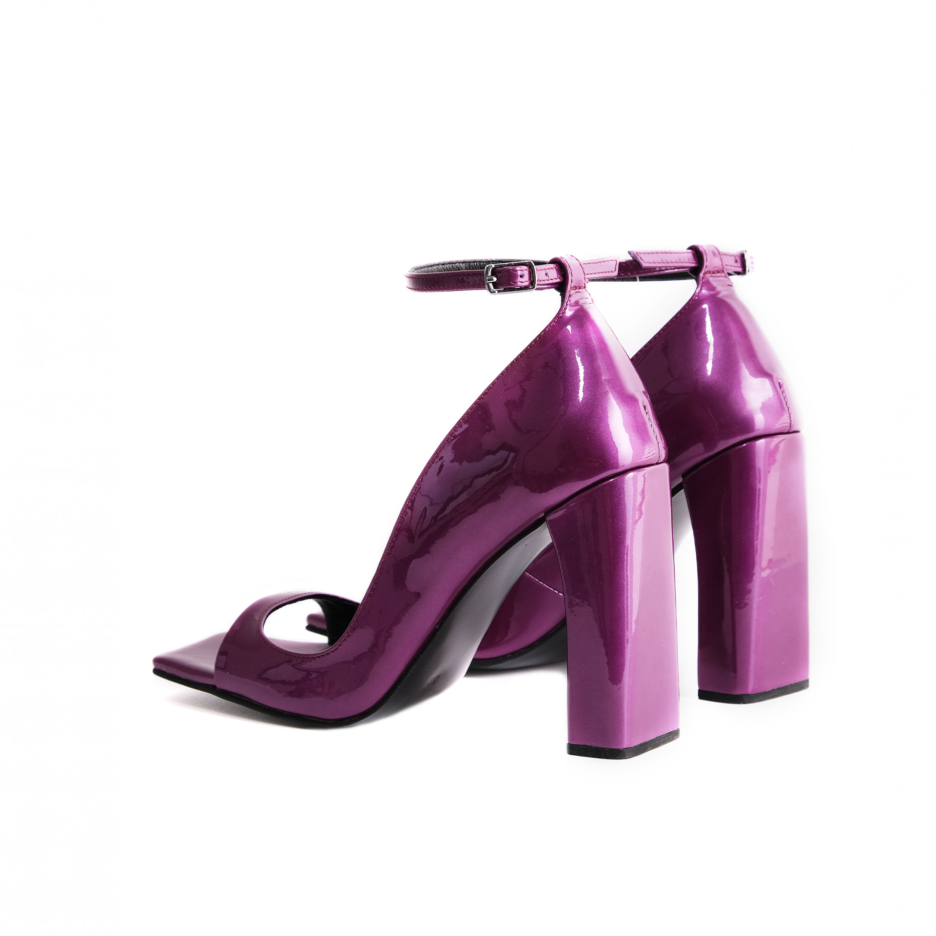 Violent sandals Violent sandals