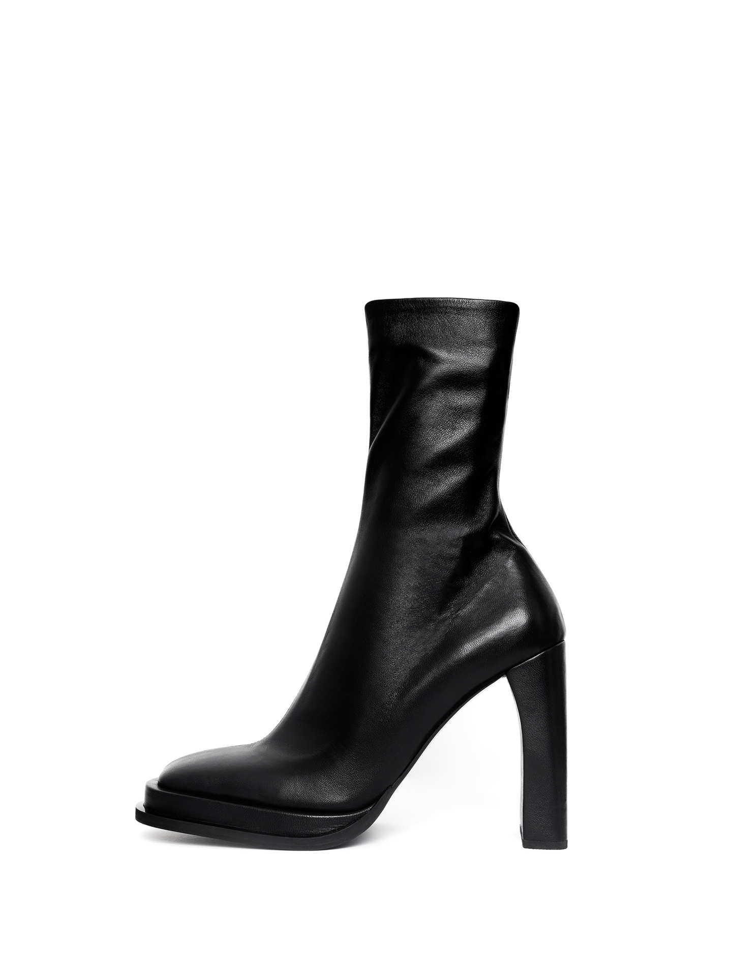 Ботильоны с квадратным мысом Ботильоны с квадратным мысом