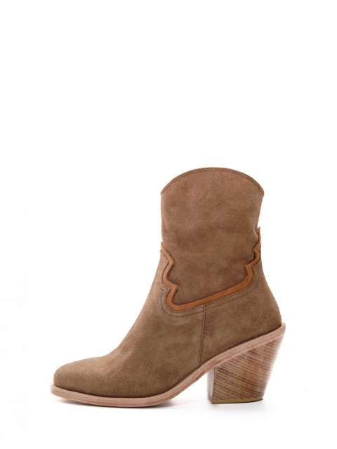 Sand cowboy boots Sand cowboy boots