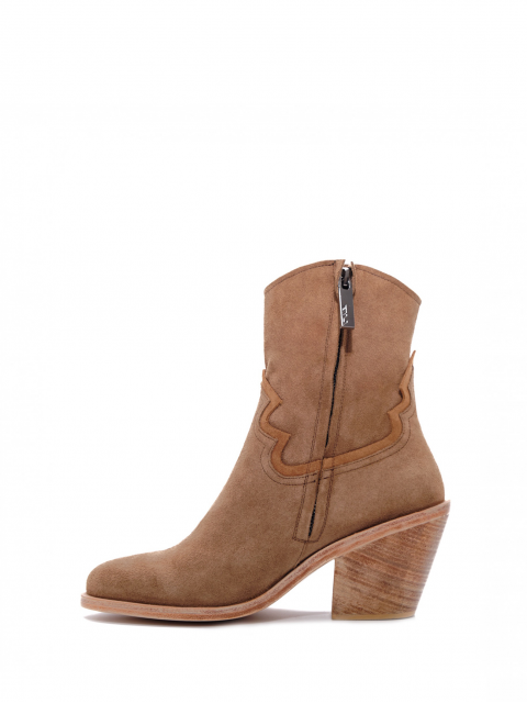 Sand cowboy boots Sand cowboy boots