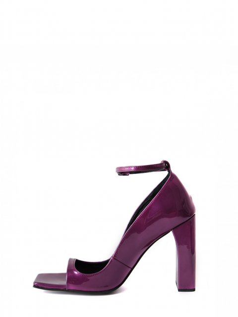 Violent sandals Violent sandals