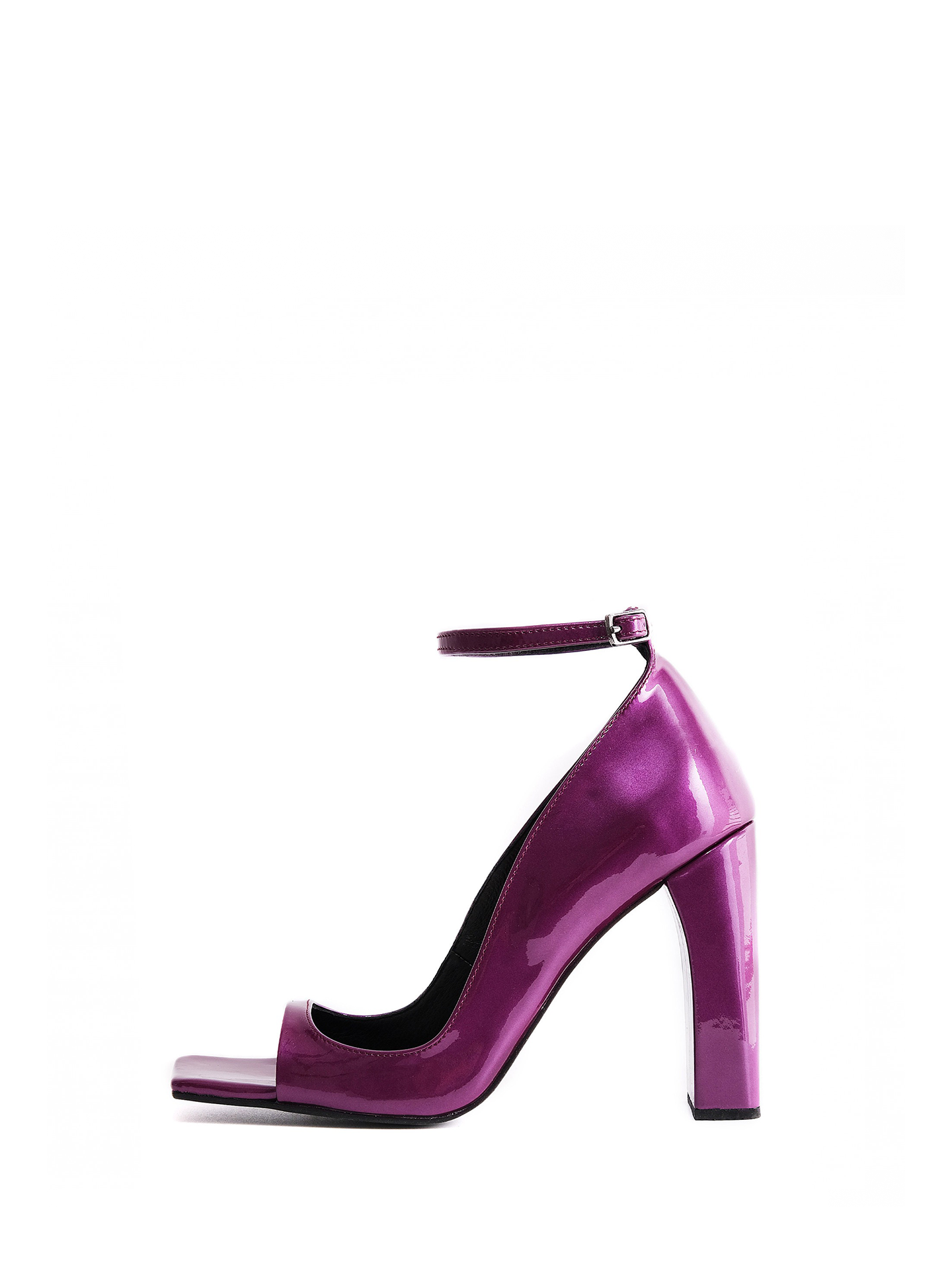 Violent sandals Violent sandals
