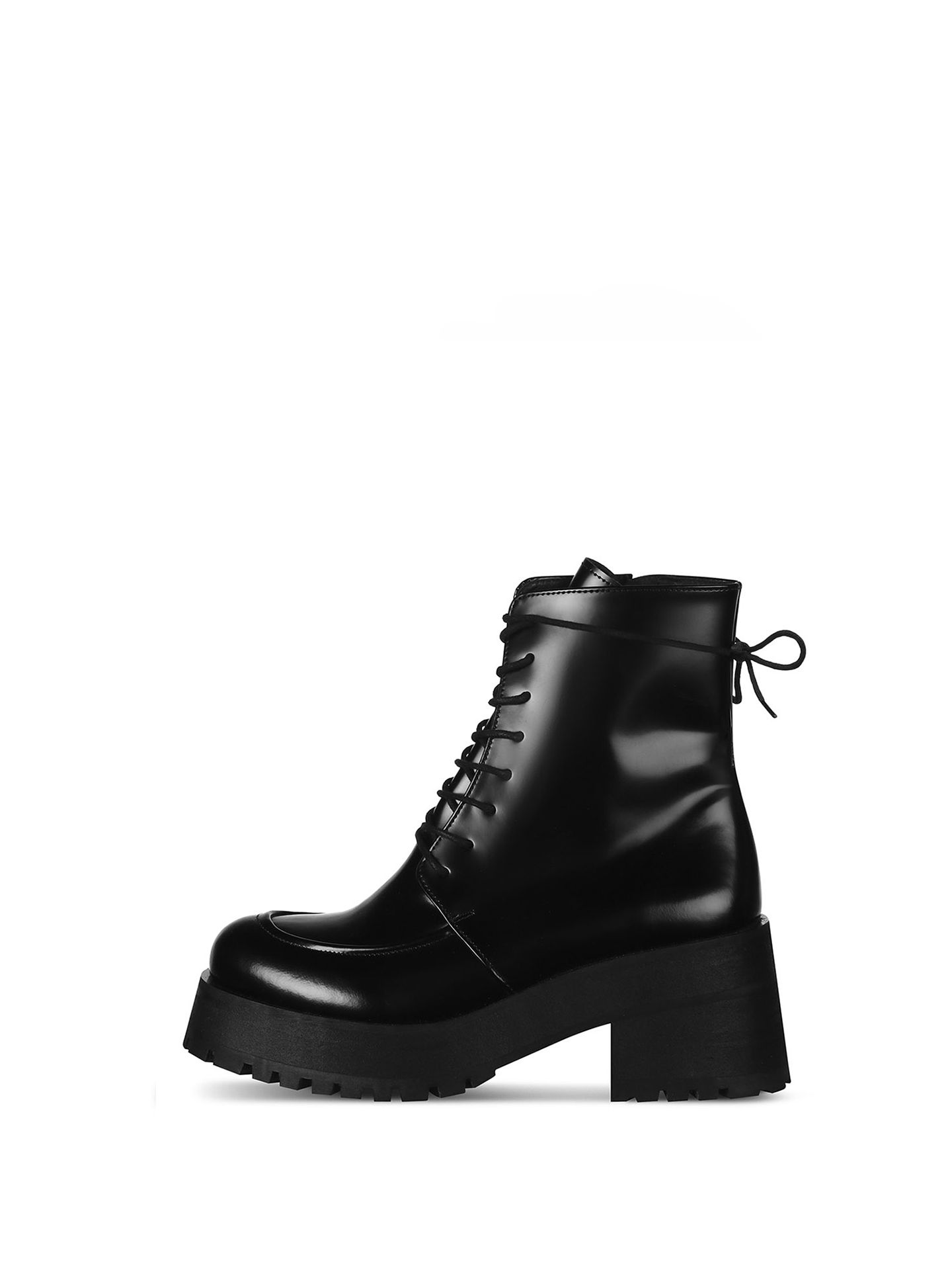 Glossy rope boots Glossy rope boots