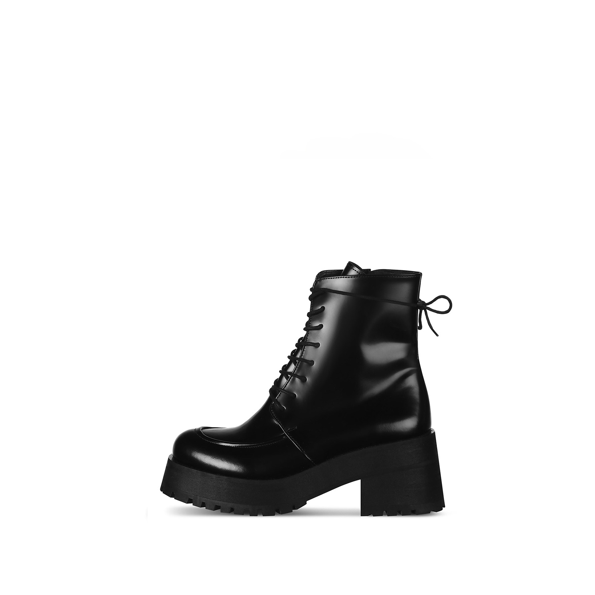 Glossy rope boots Glossy rope boots
