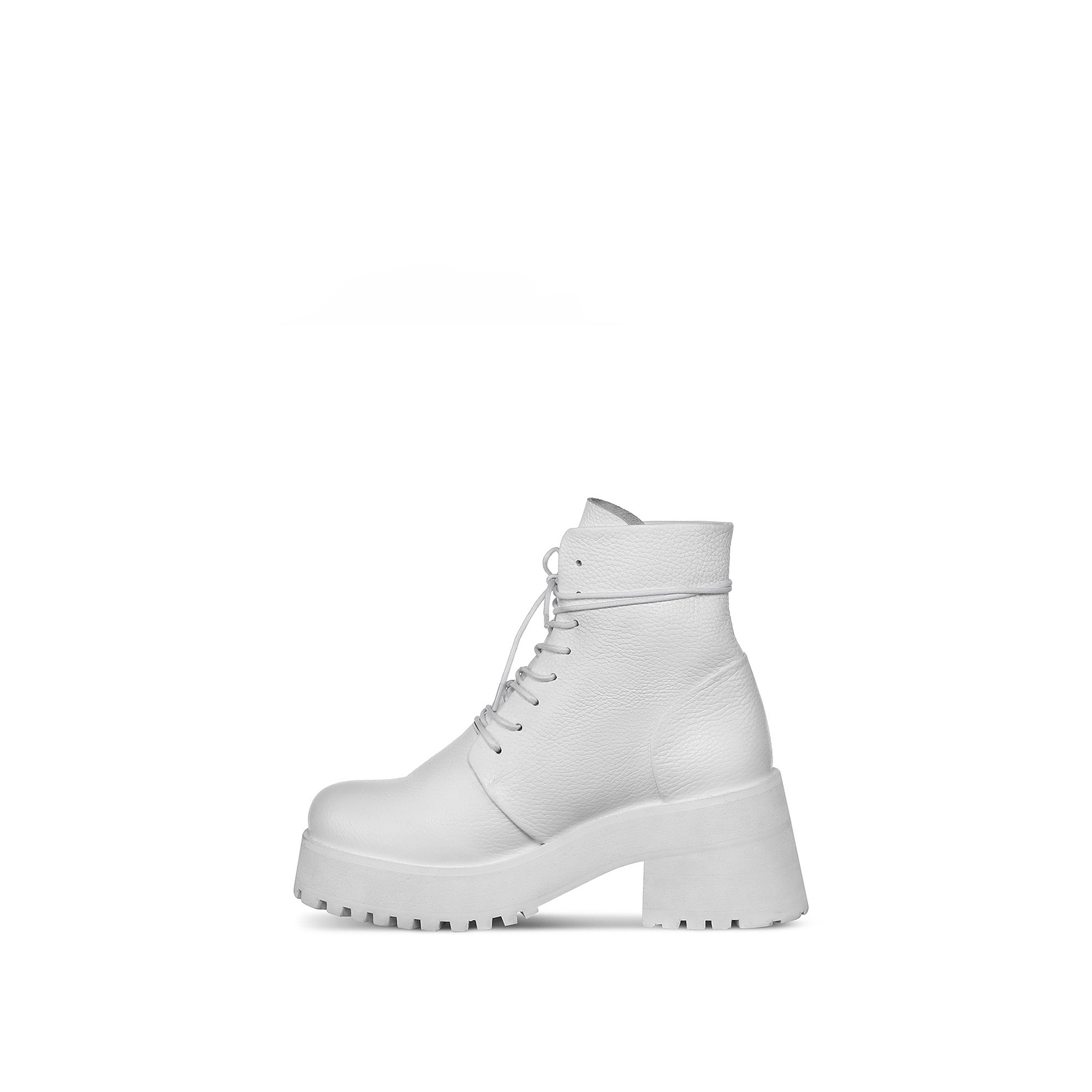 White kirza leather boots White kirza leather boots