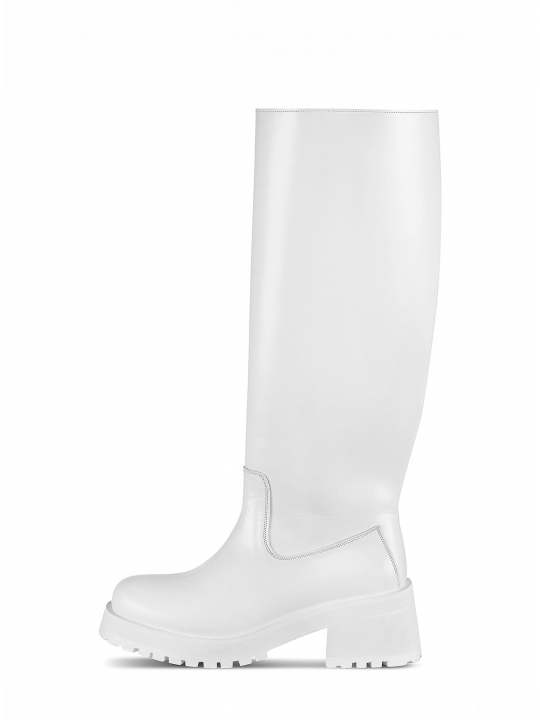 Lacquered leather boots Lacquered leather boots