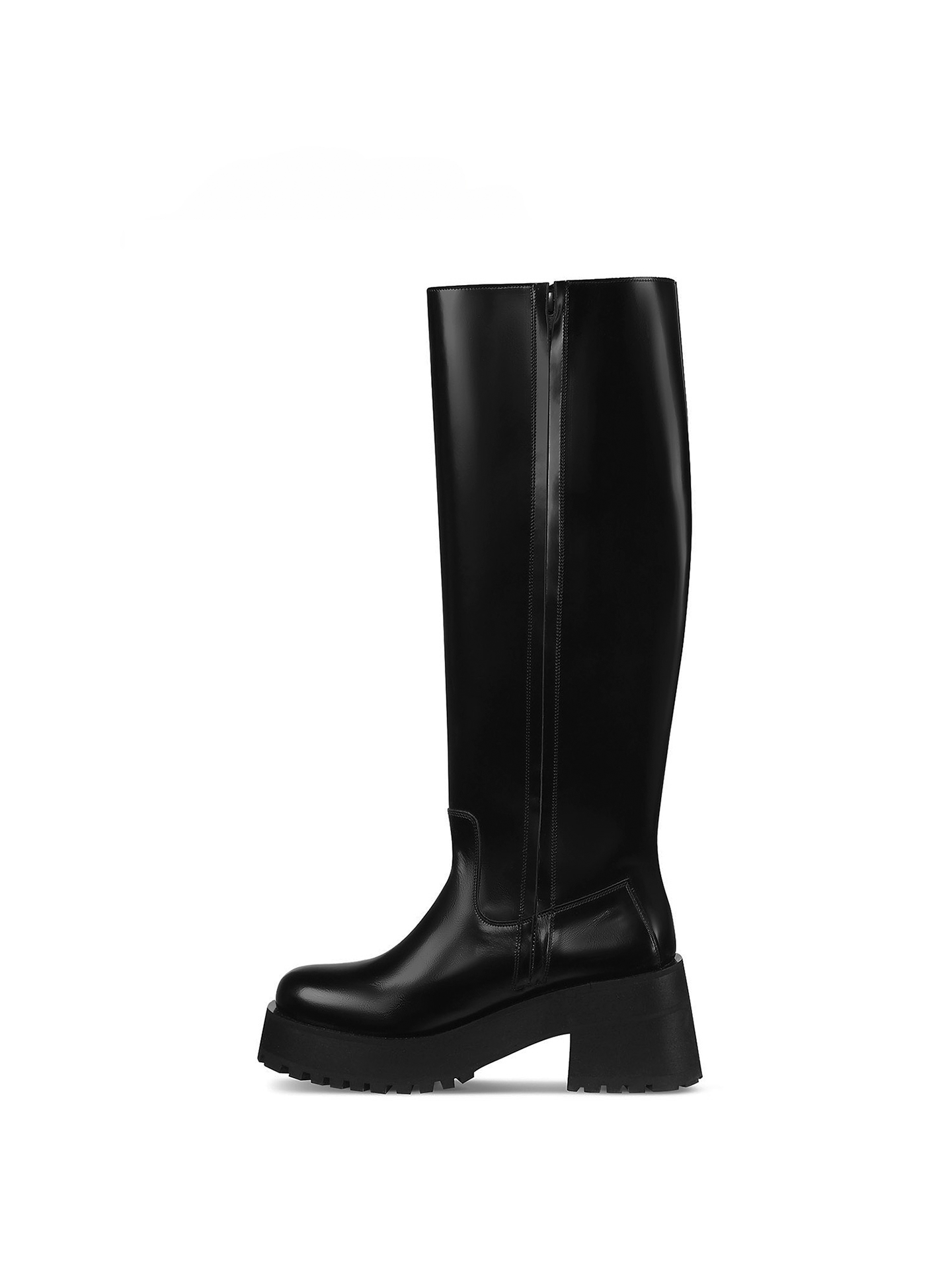 Черные сапоги из кожи полулак Черные сапоги из кожи полулак