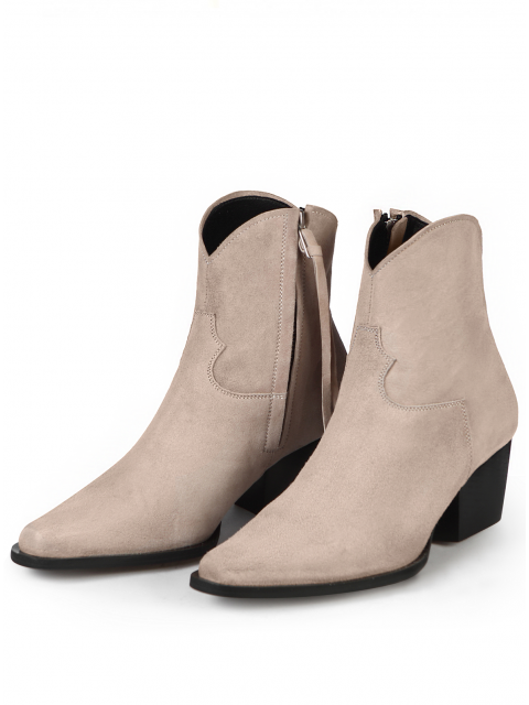 Square toe cowboy boots Square toe cowboy boots