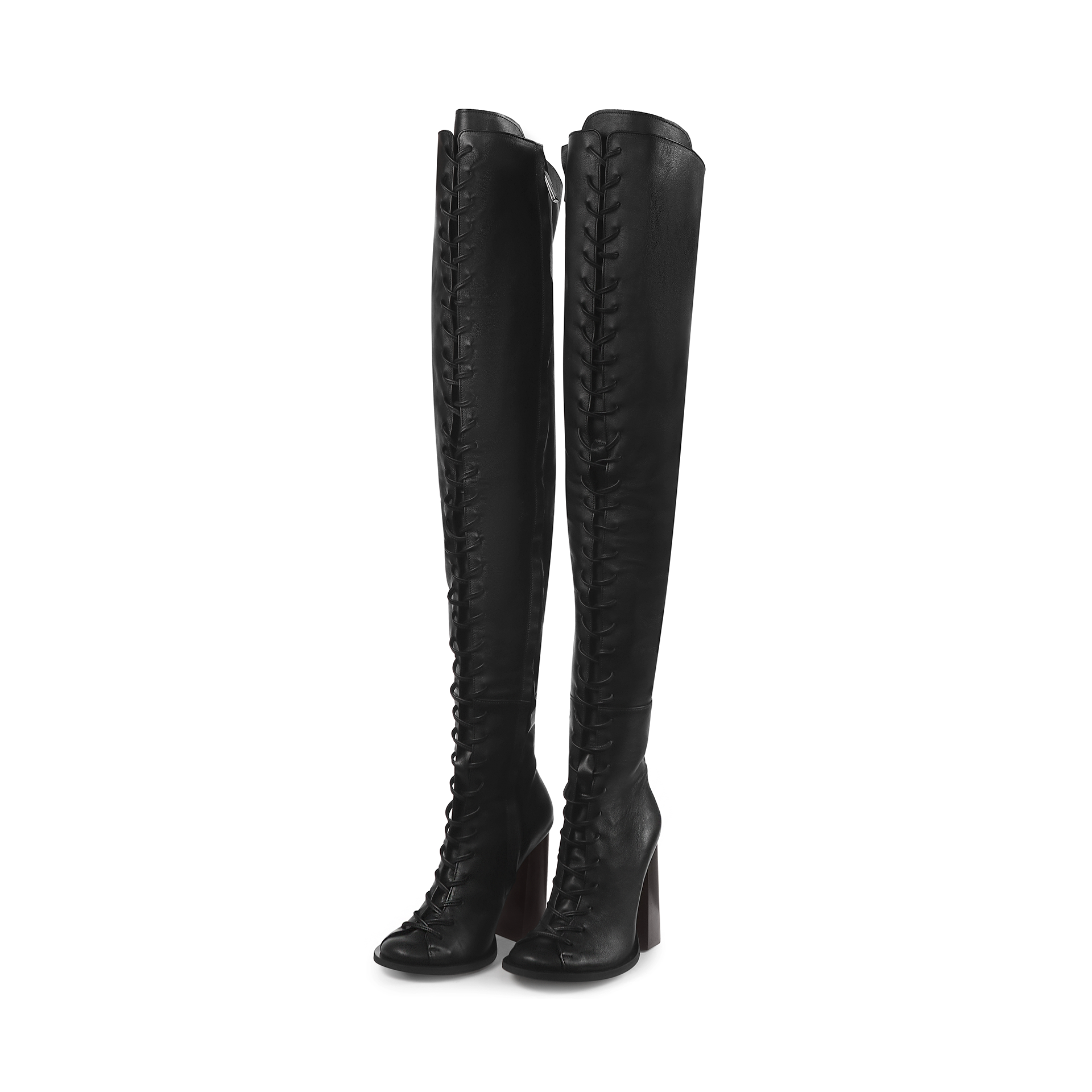 Laced tall boots on heel