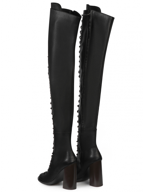 Laced tall boots on heel