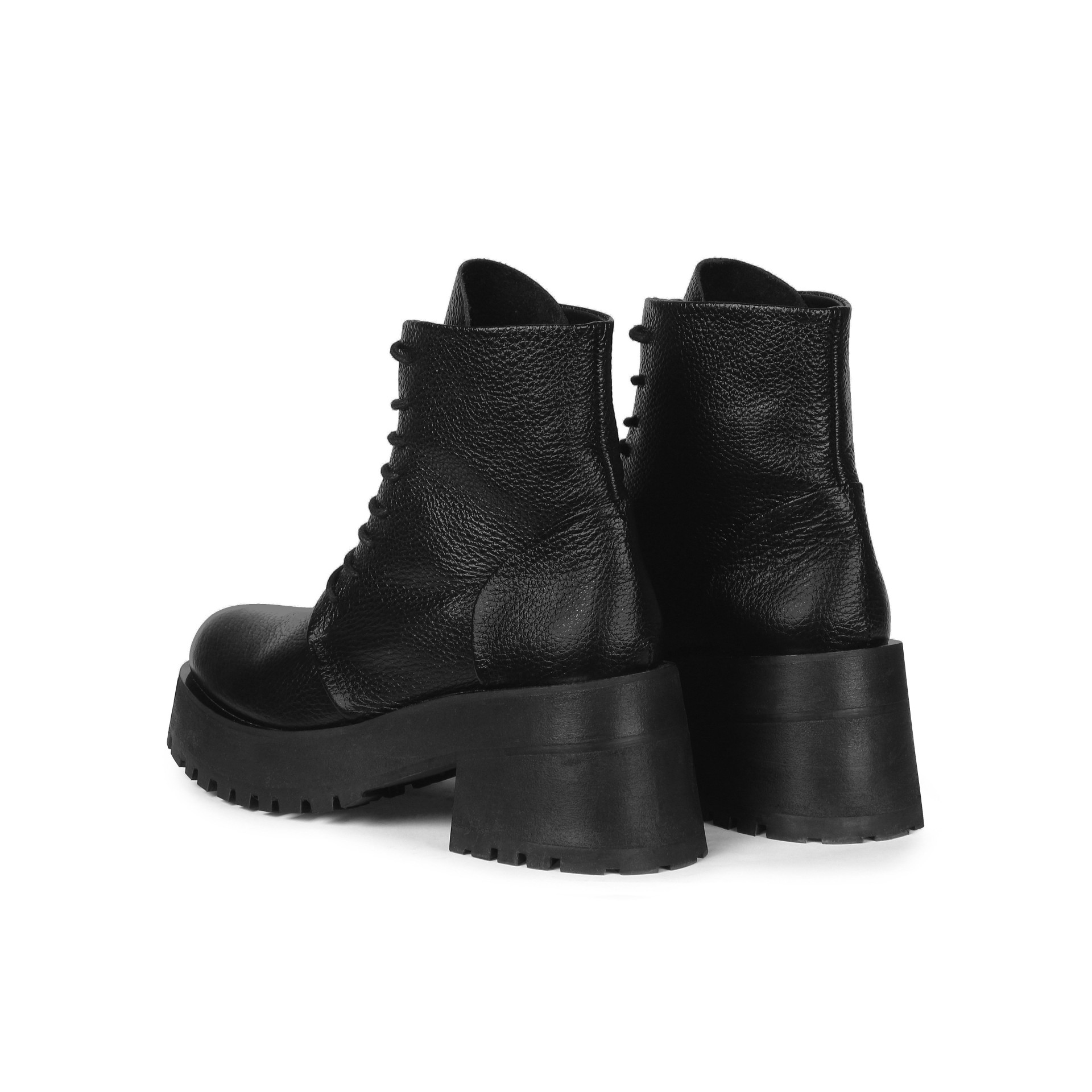 White kirza leather boots White kirza leather boots