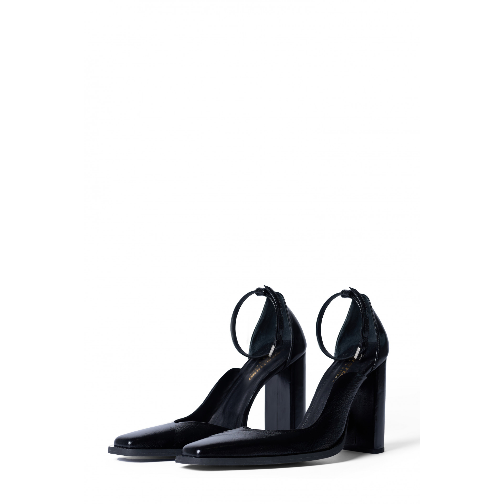 Shoes black wave Oasis Shoes black wave Oasis