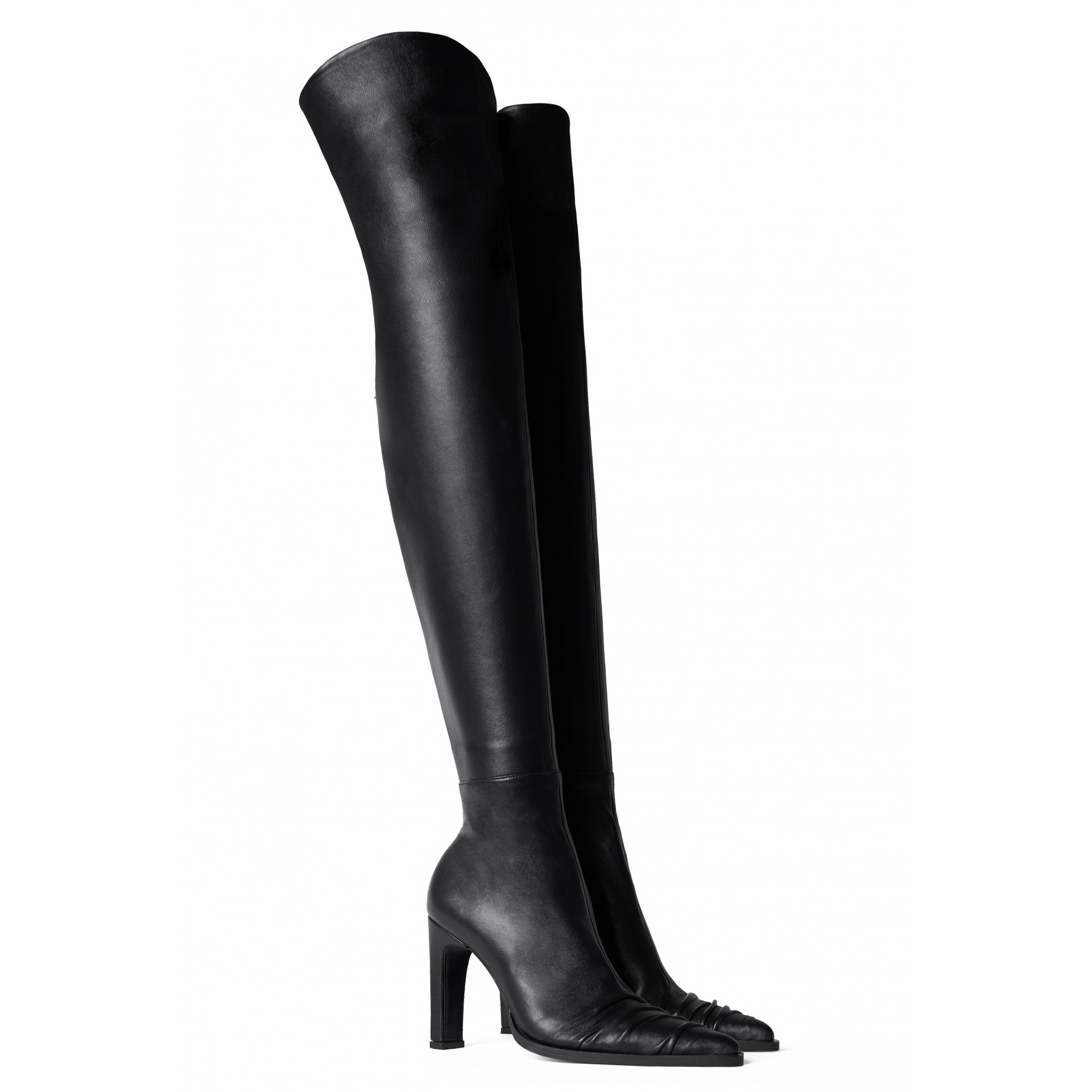 Wrinkled tall boots Wrinkled tall boots