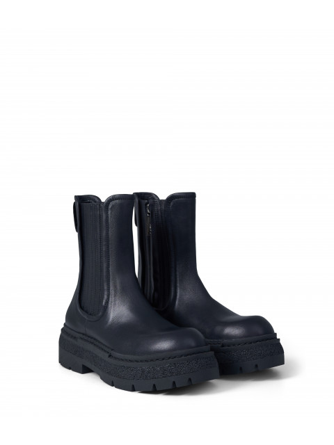 Chelsea Midnight Chelsea Midnight