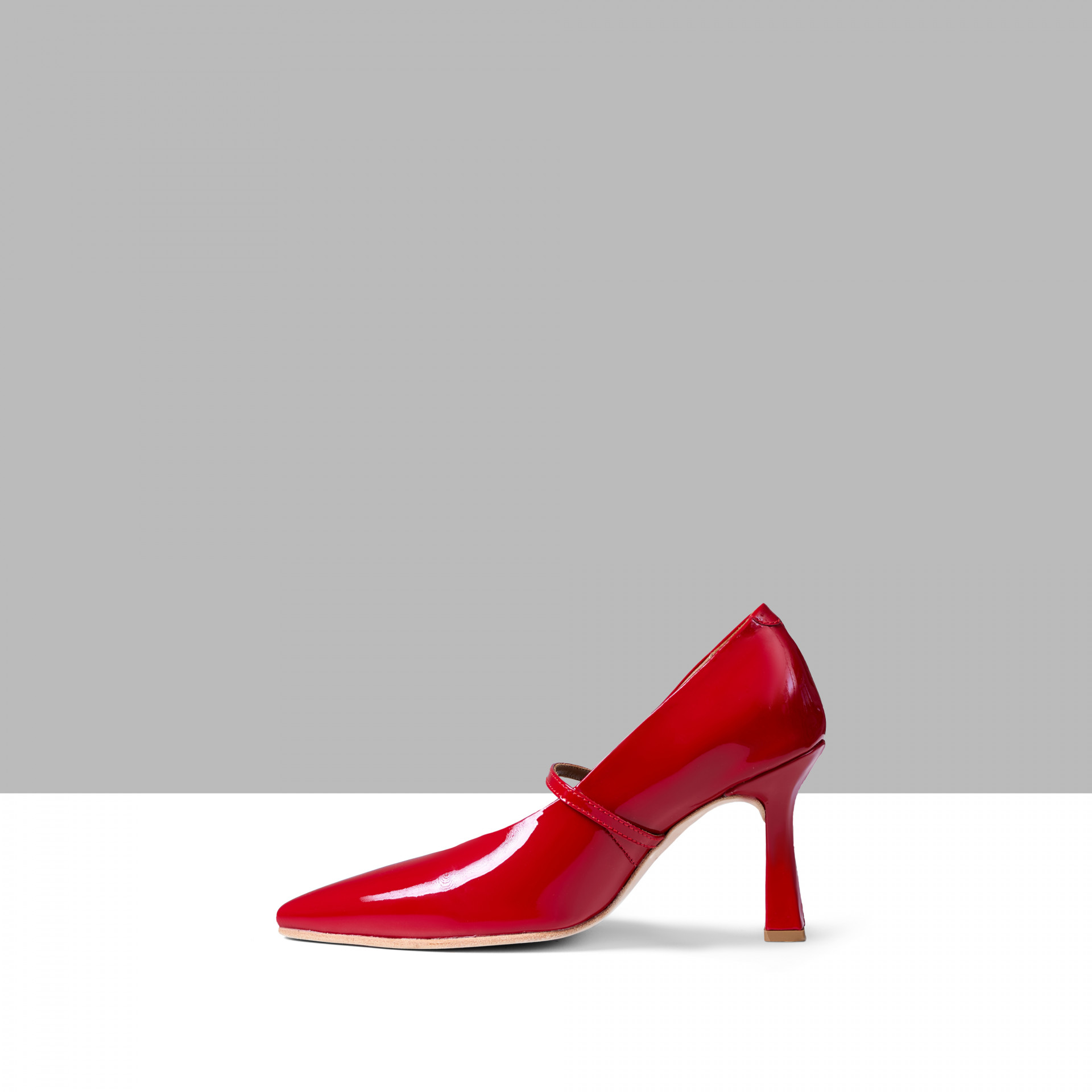 Red Tondu shoes