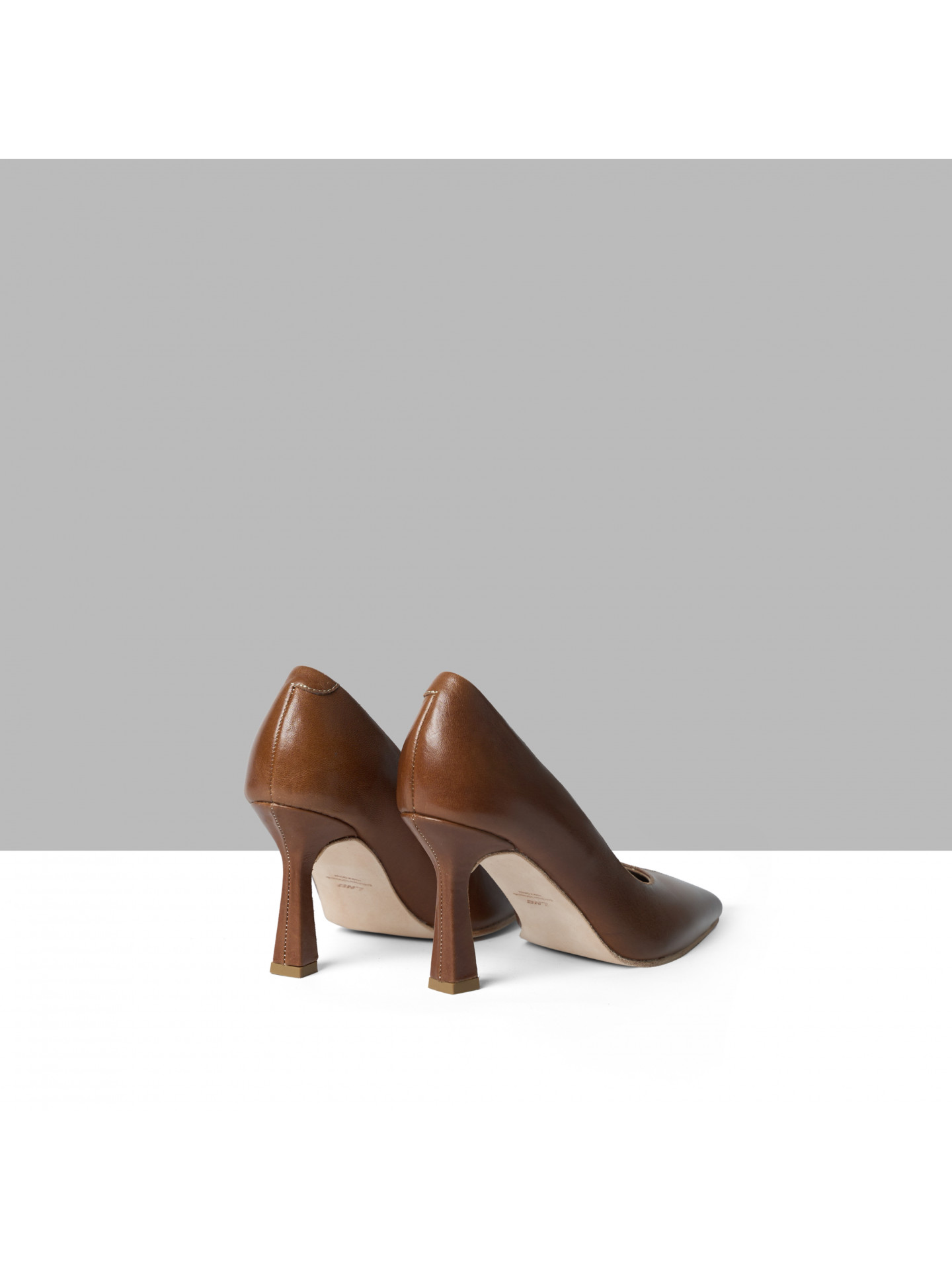 Vintage cognac shoes