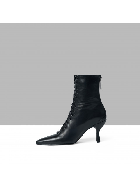 Ankle boots Urban
