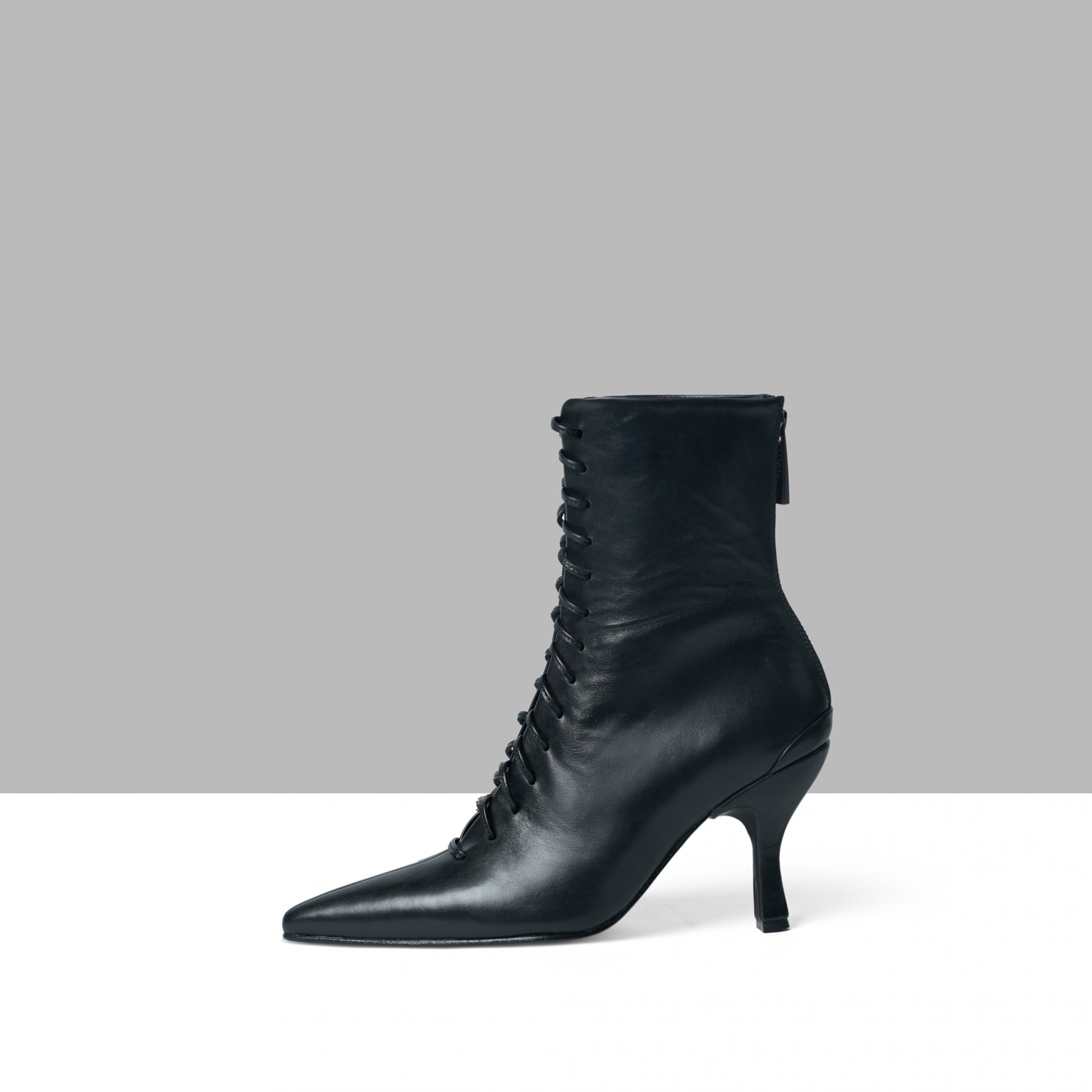 Ankle boots Urban