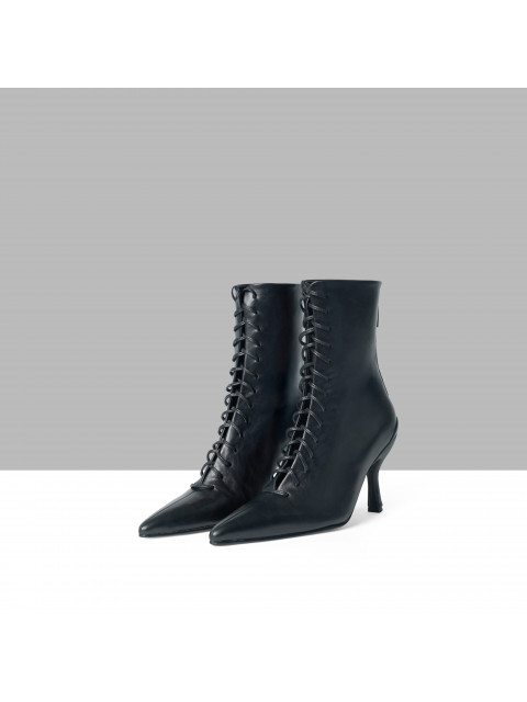 Ankle boots Urban