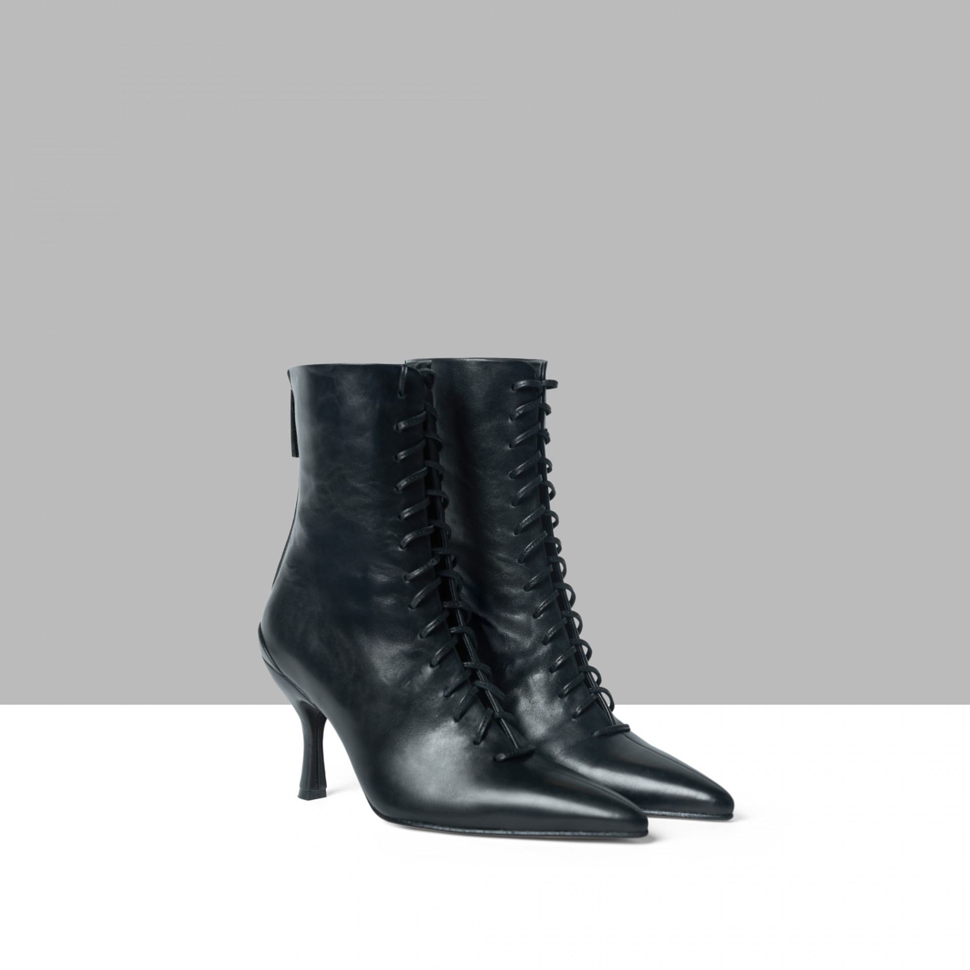 Ankle boots Urban