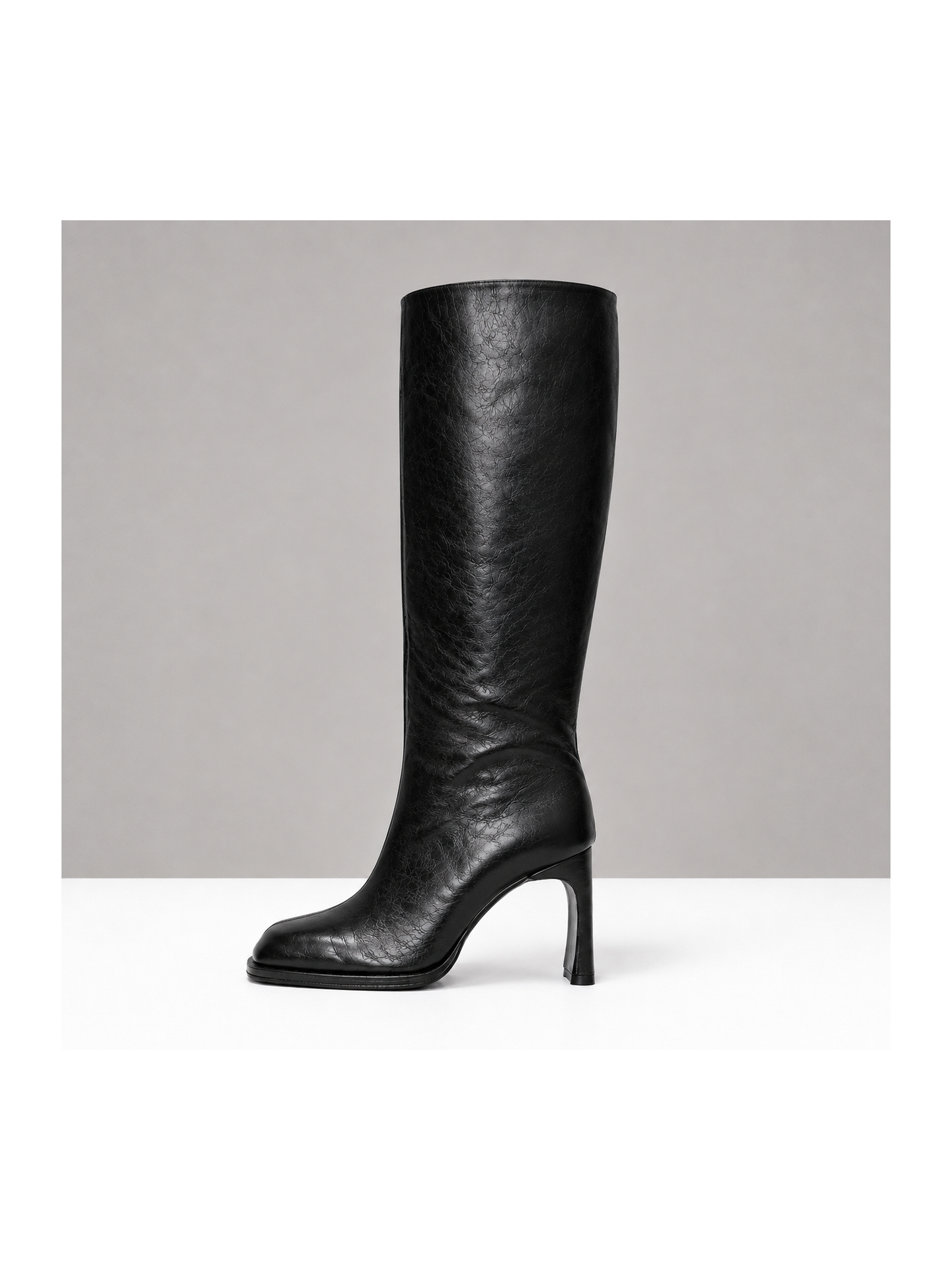 copy of Lacquered boots with ring
