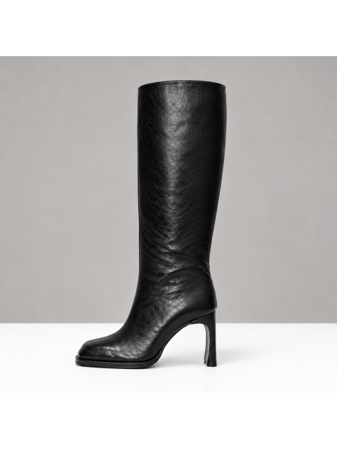 copy of Lacquered boots with ring